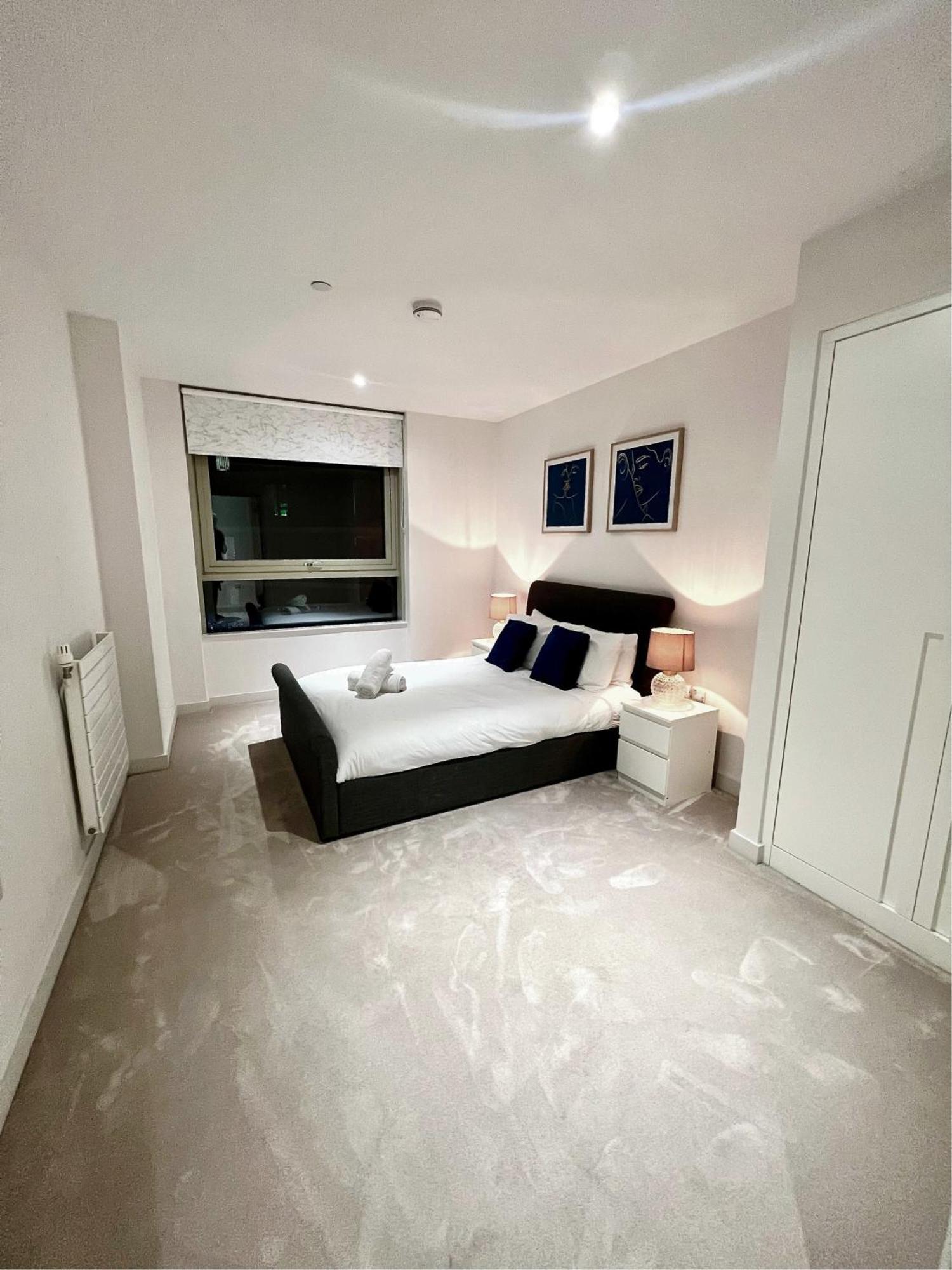 Stylish Apartment Docklands 런던 외부 사진